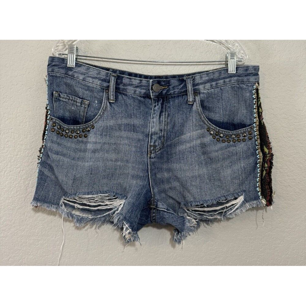 BDG‎ Women Shorts 32 Blue Denim Cut Off Studded Mid Rise Freja Vintage Fit